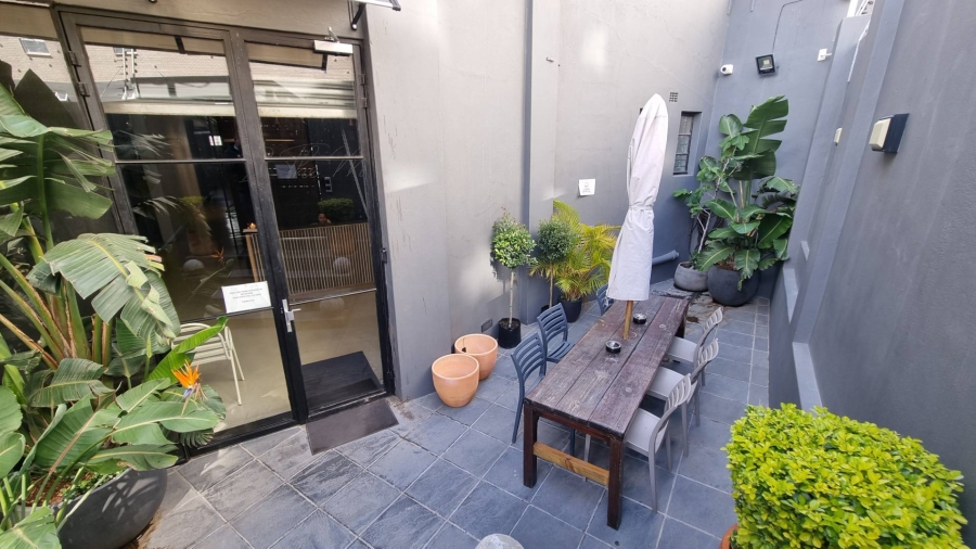 Commercial Property for Sale in Woodstock Western Cape